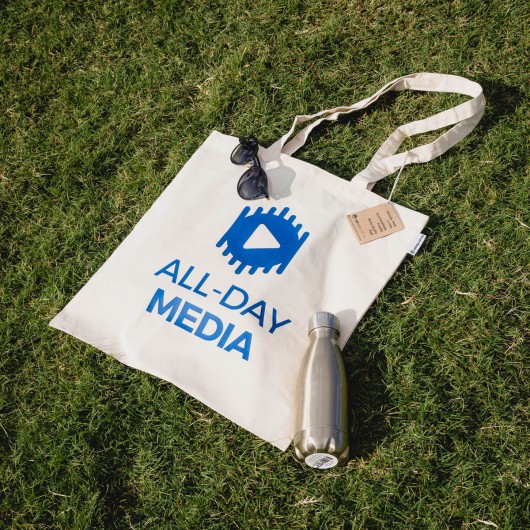 UpBags Long Handle Calico Lifestyle Grass